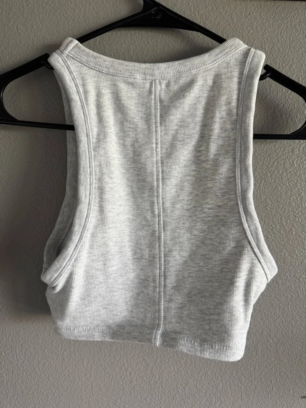 Zara Light Gray Ribbed Crop Tank - Picture 2 of 3
